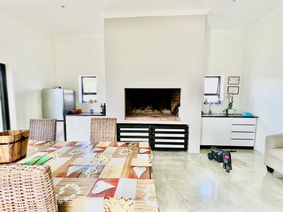 4 Bedroom Property for Sale in Mount Royal Golf Estate Western Cape